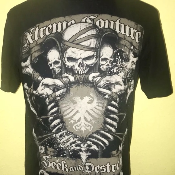 Affliction Other - Men’s Xtreme Couture Graphic T-shirt size Medium
